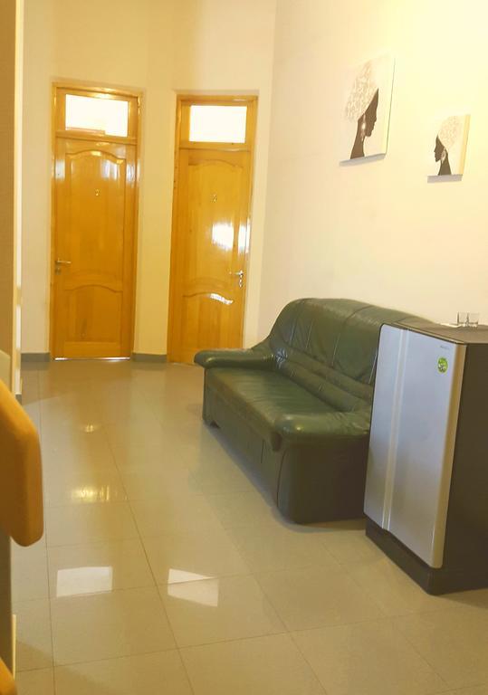 טביליסי Hotel Sali מראה חיצוני תמונה