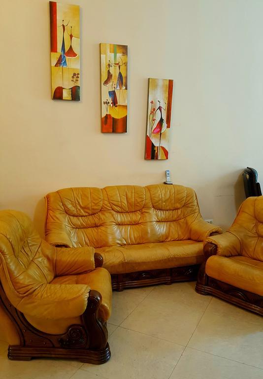 טביליסי Hotel Sali מראה חיצוני תמונה