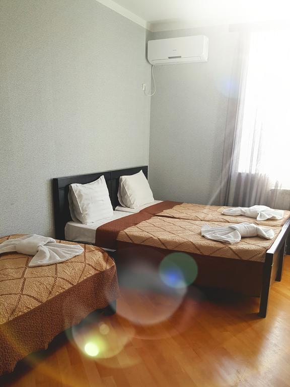 טביליסי Hotel Sali מראה חיצוני תמונה