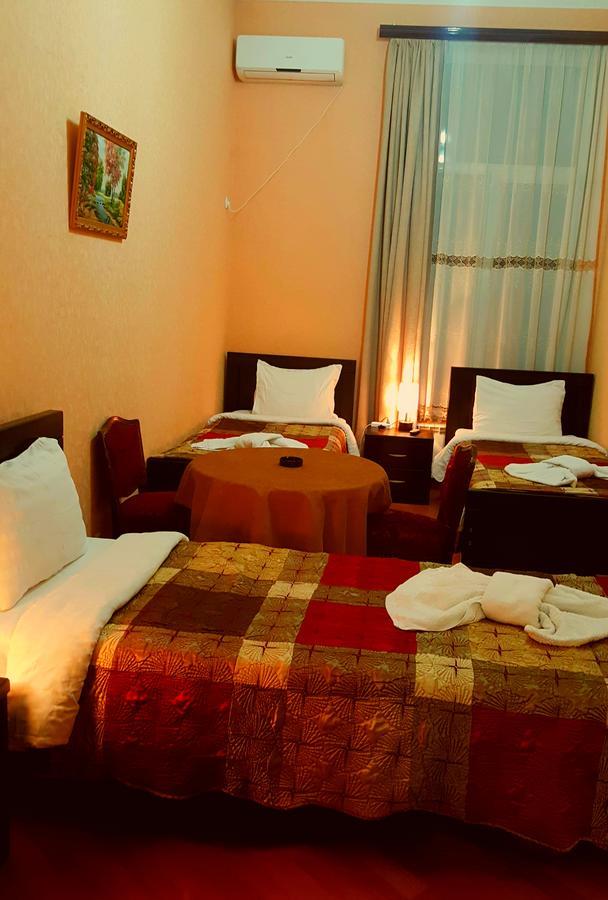 טביליסי Hotel Sali מראה חיצוני תמונה